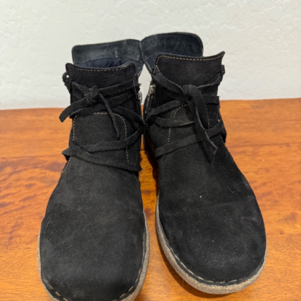 Born Womens Tarklin Boot Black Size 7/ 38